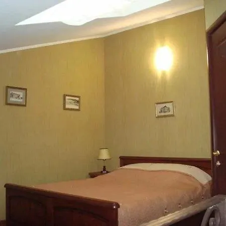 17 Apartment *
